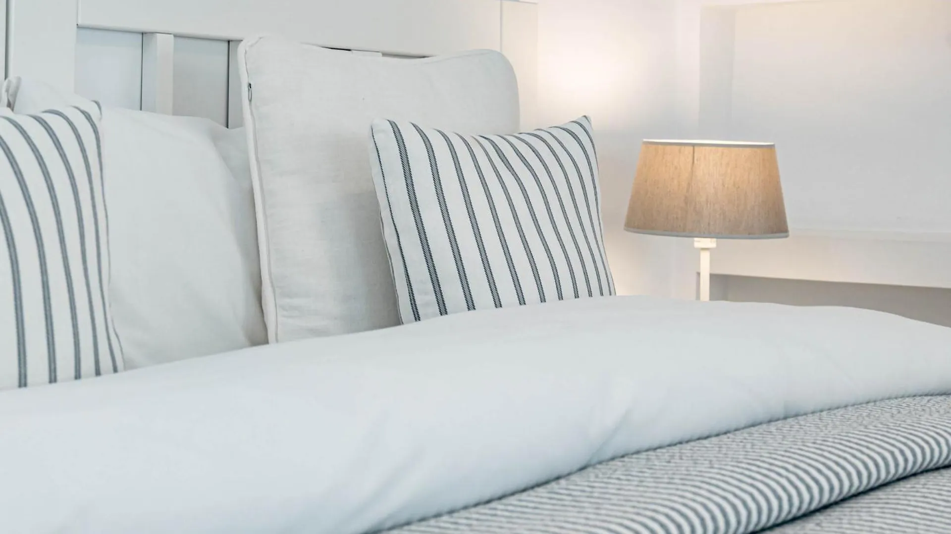 Mr- Cozy 4 Sleep Flat In Marbella, Great Location Apartment Marbella
