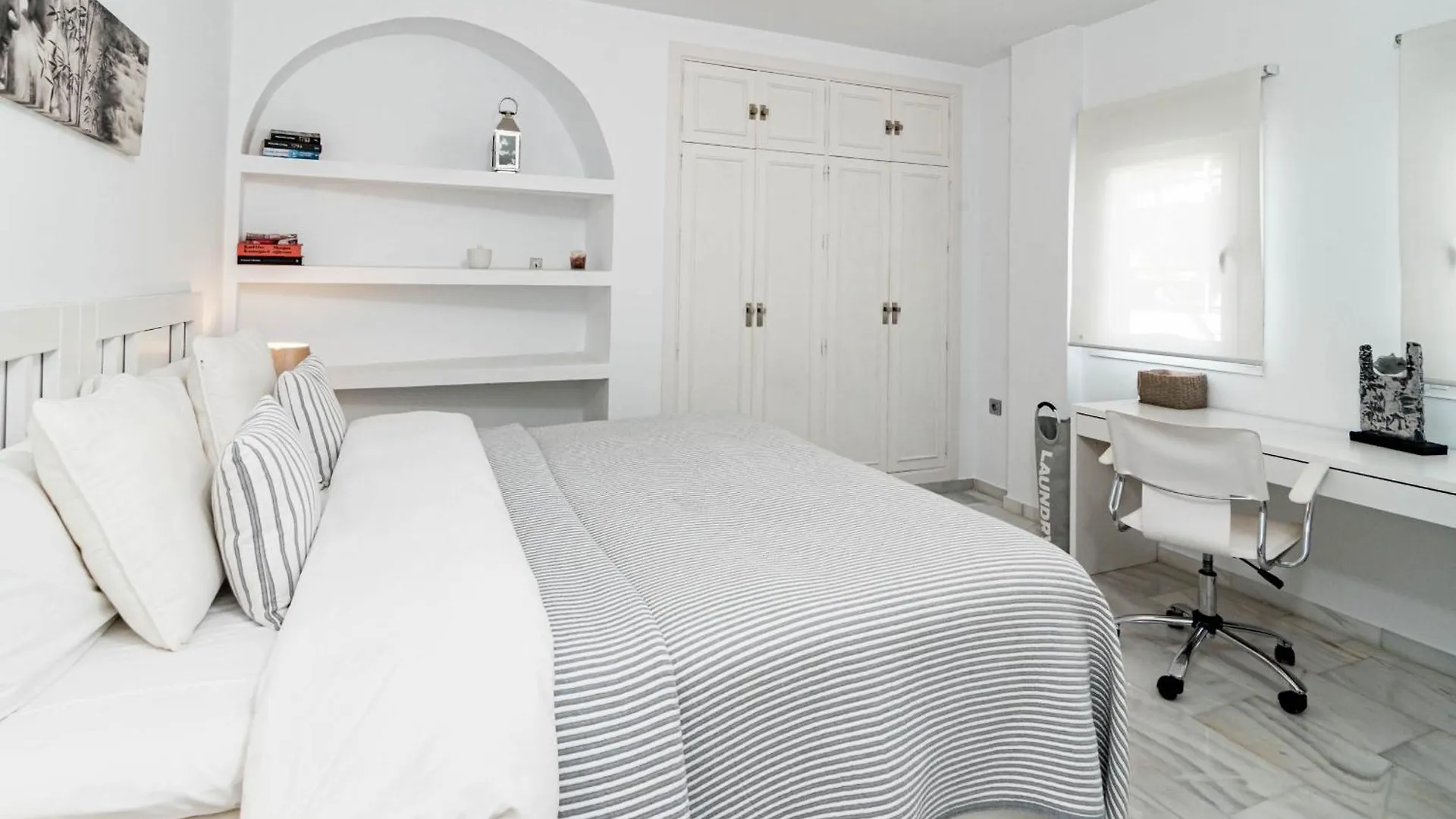 Mr- Cozy 4 Sleep Flat In Marbella, Great Location Apartment
