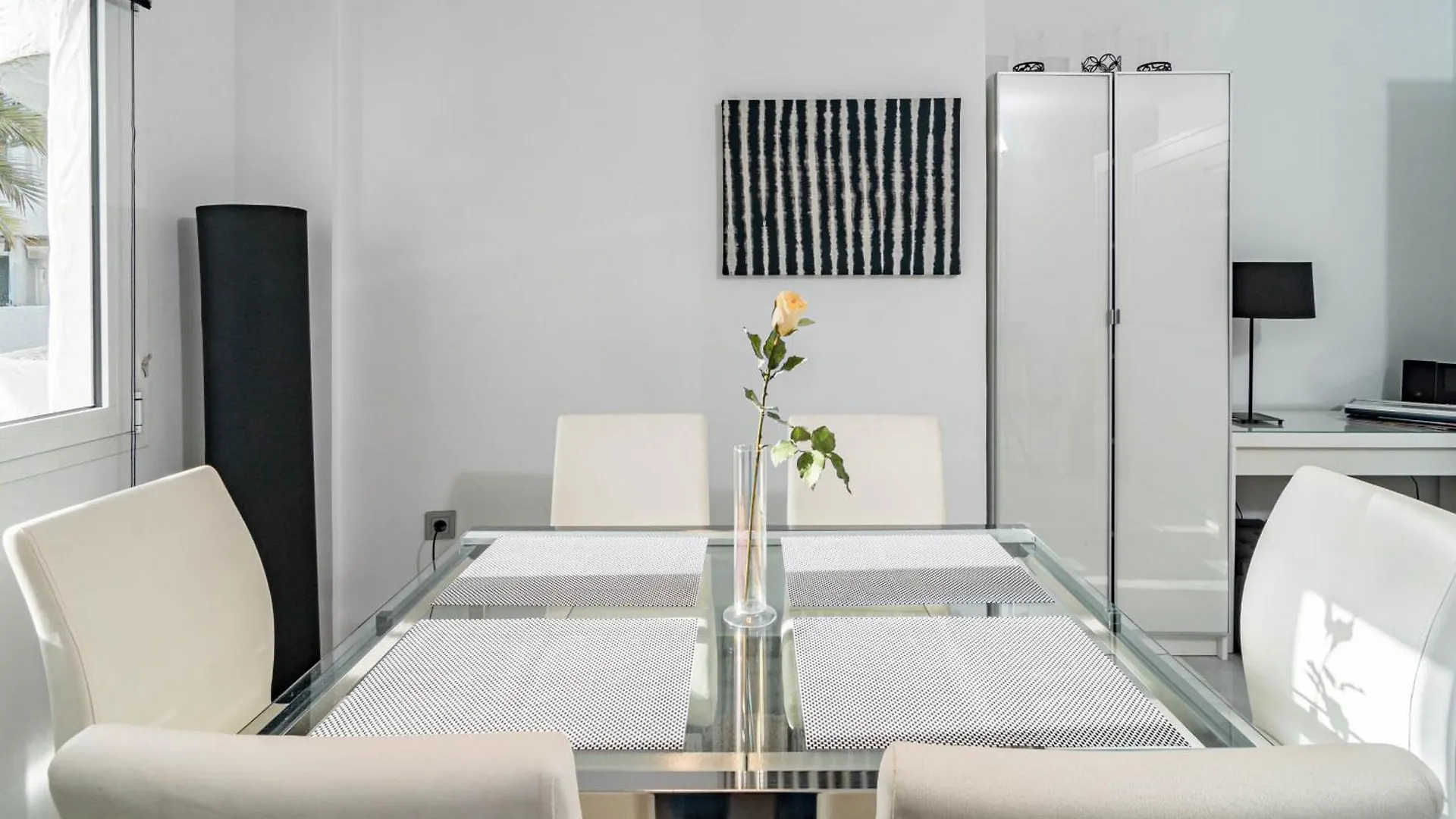 Mr- Cozy 4 Sleep Flat In Marbella, Great Location Apartment 0*, Marbella