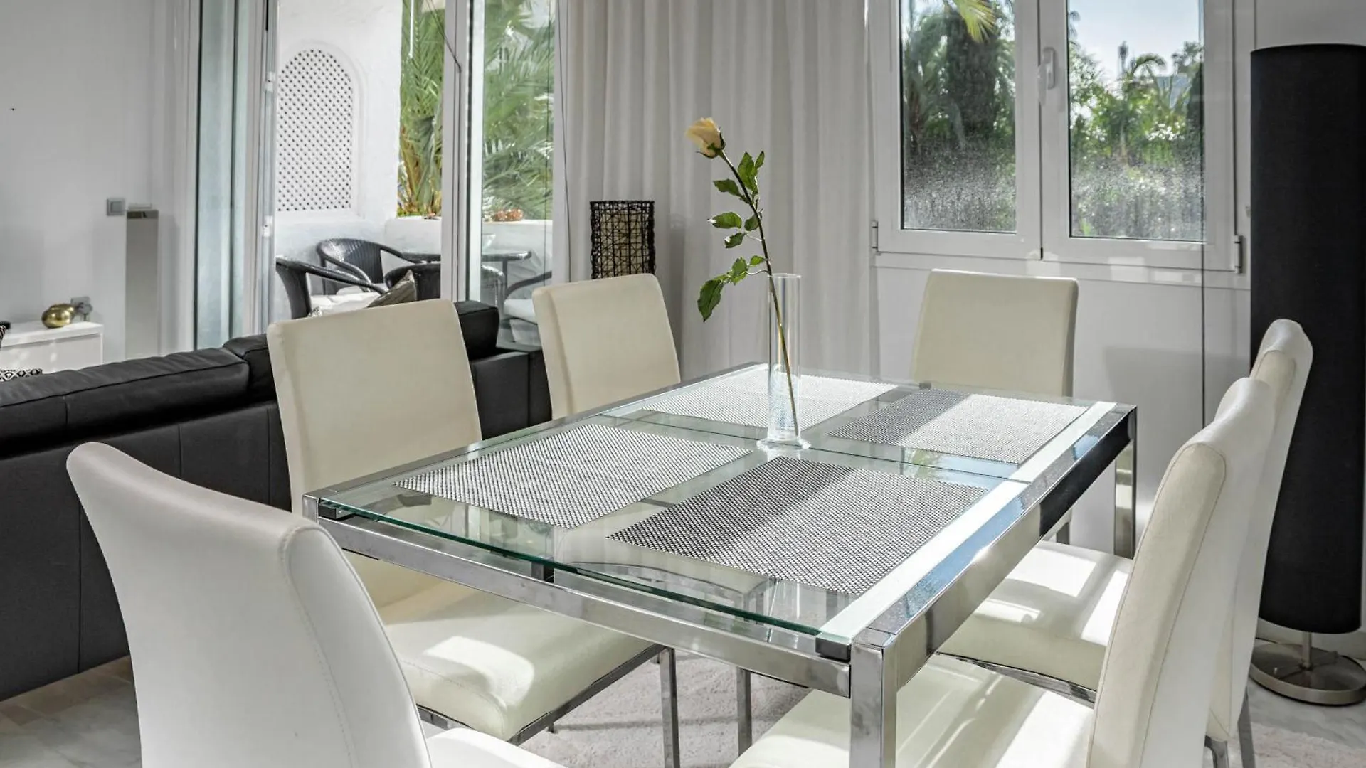 Mr- Cozy 4 Sleep Flat In Marbella, Great Location Apartment